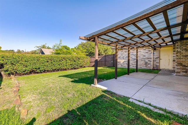Building Photo - 3017 Rockett Dr