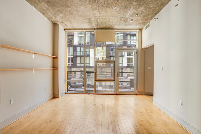 Building Photo - 929 Florida Ave NW