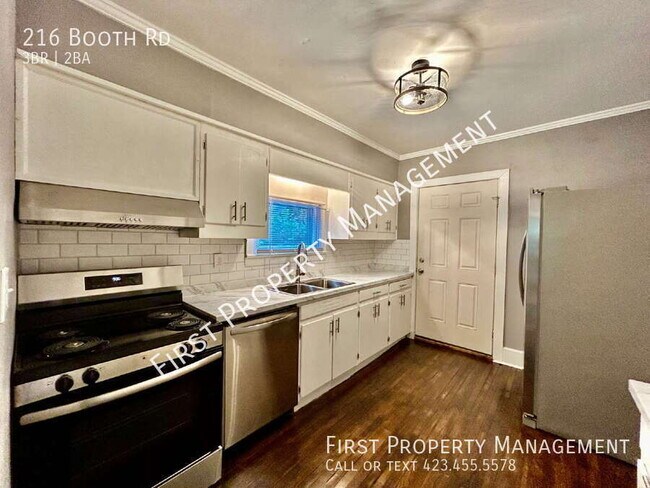 Building Photo - 216 Booth Rd