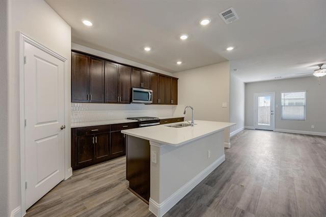 Building Photo - 1110 Mahogany Dr