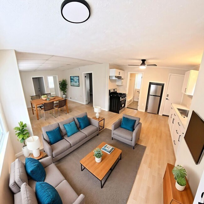 Building Photo - 510 S Washington St