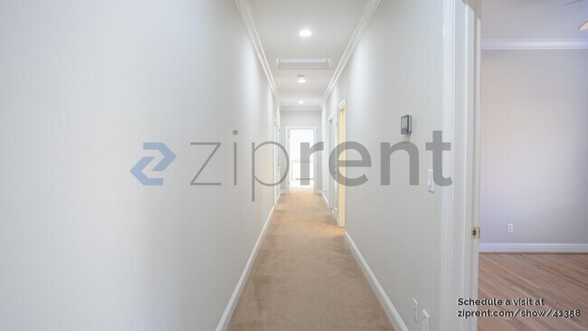 Building Photo - 417 Belmont Ave