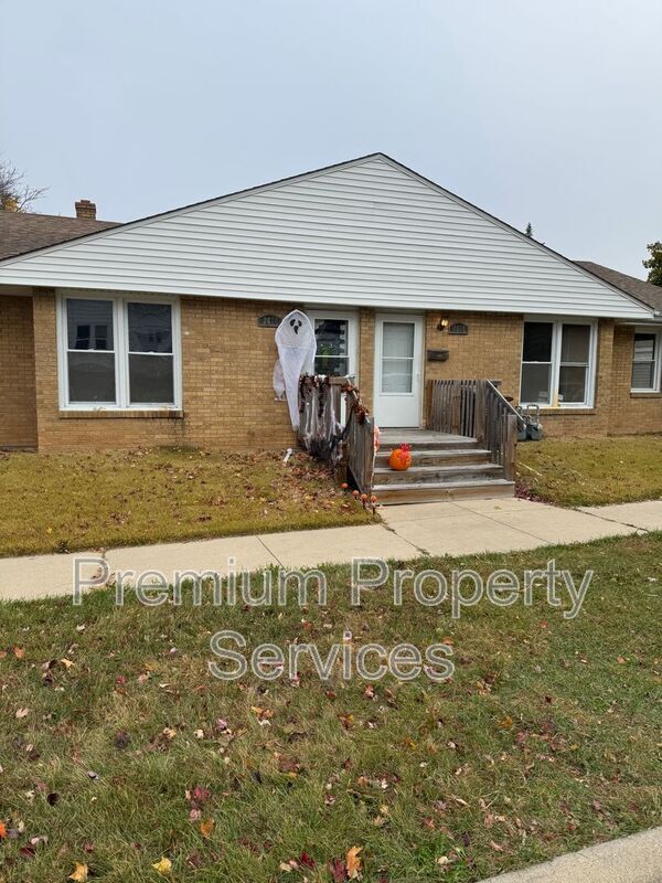 Primary Photo - 2606 13th Ave