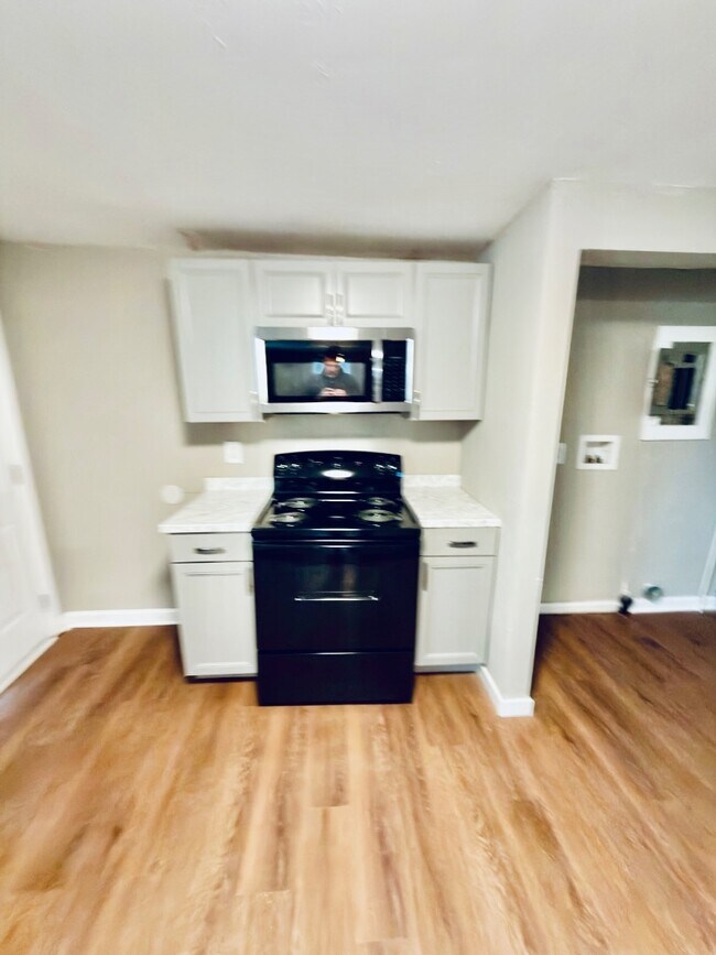 Building Photo - 201 Wotring Street