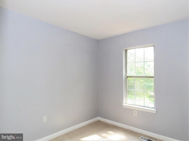 Building Photo - 7526 Mattingly Ln