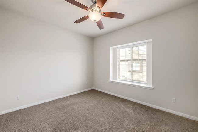 Building Photo - 7220 Wyoming Springs Dr