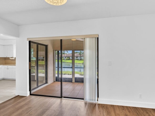 Building Photo - 4785 Quailwood Terrace