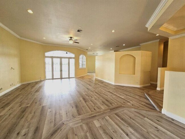Building Photo - 15342 SW 17th St