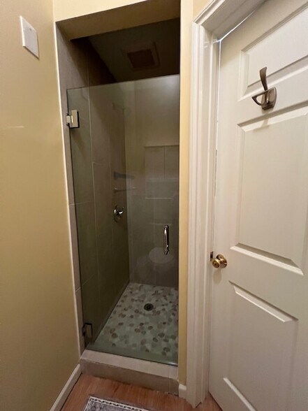 Building Photo - 19903 164th Ave NE