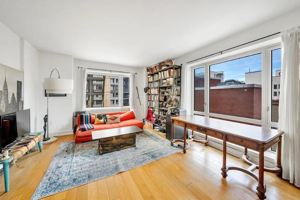 Building Photo - 1280 Fifth Avenue