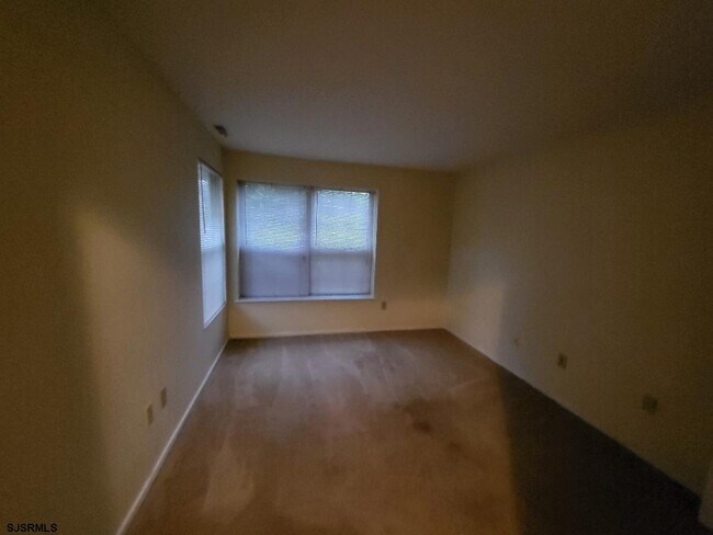 Building Photo - 9 Malibu Way