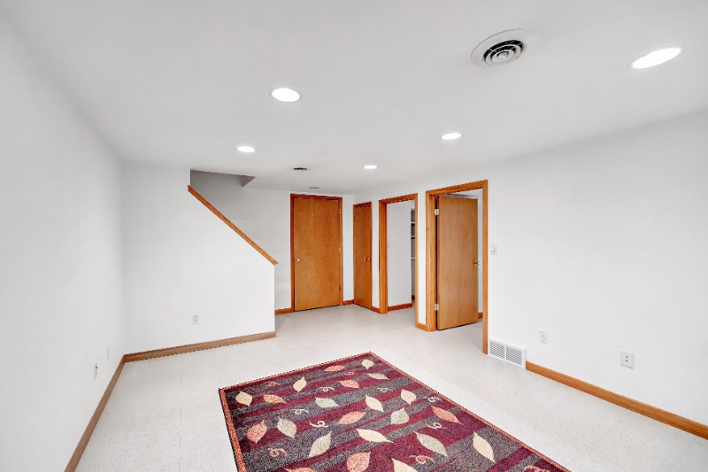 Building Photo - 1543 Buffalo St