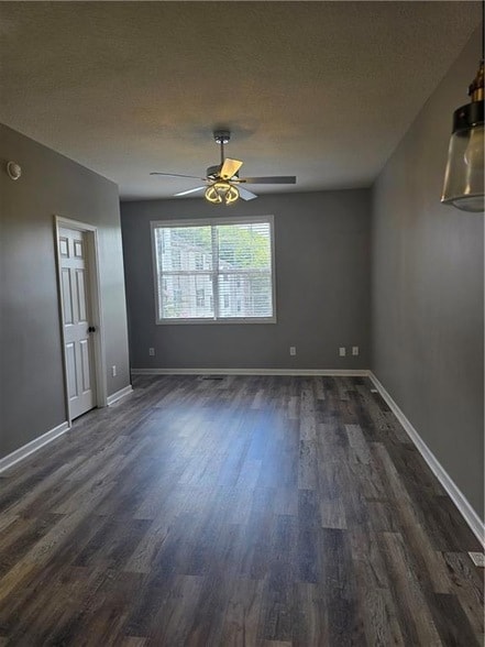 Building Photo - 31 Corinth Rd