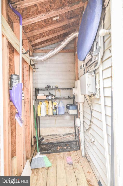 Building Photo - 12521 Laurel Grove Pl