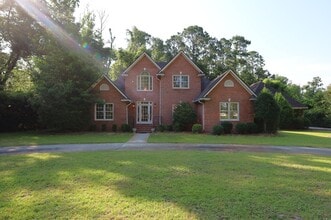 Building Photo - 1054 Ridge Rd