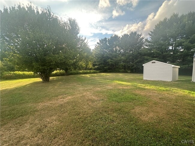 Building Photo - 6661 Irish Rd