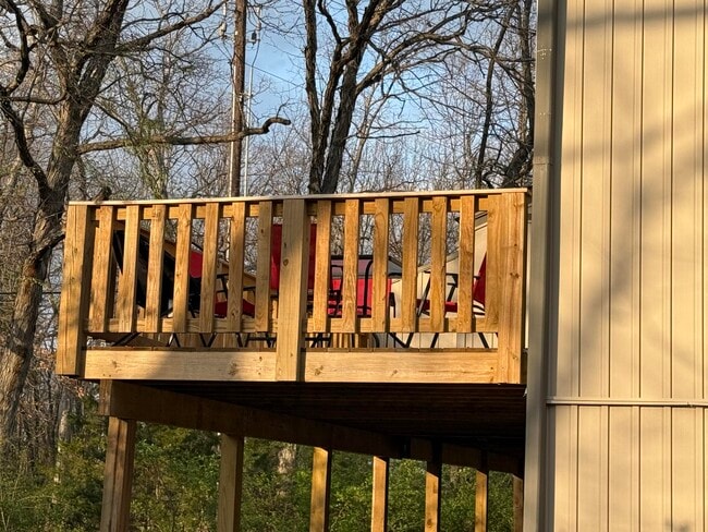 Building Photo - 459 Foxfire Dr