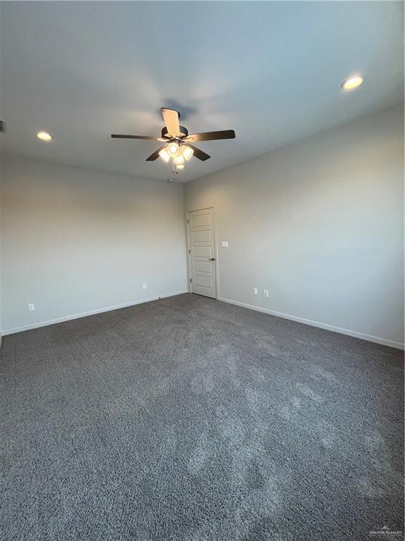 Building Photo - 20 Oriole Dr