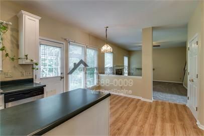 Building Photo - 1244 Buckingham Cir