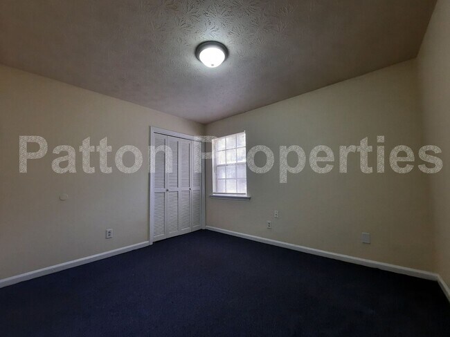 Building Photo - 1655 S Beltline Blvd