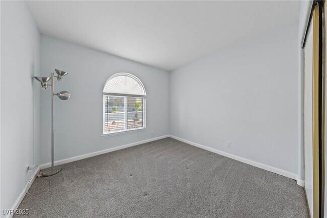 Building Photo - 6316 W La Madre Way