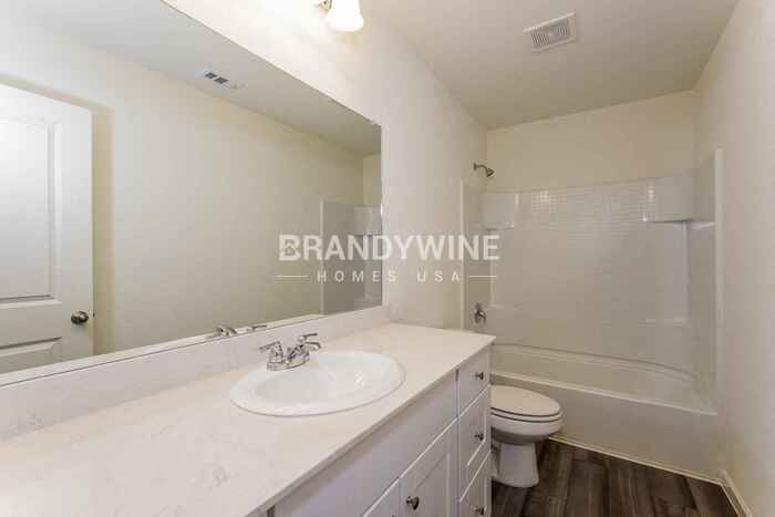 Building Photo - 2556 Sanders Crk Rd