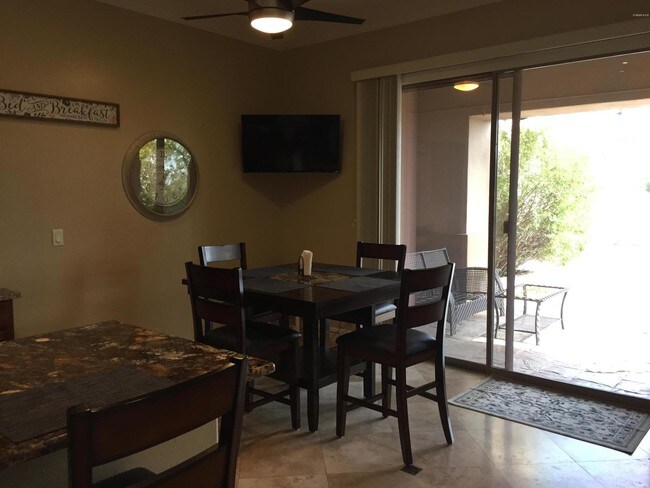 Building Photo - 9715 N Azure Ct