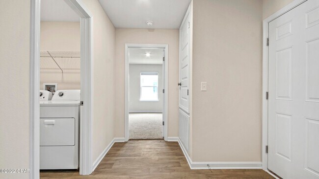Building Photo - 5824 Tiagra Dr