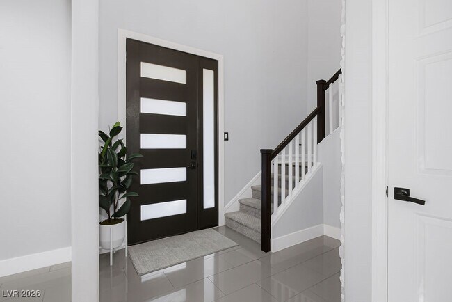 Building Photo - 5130 Amanda Ln