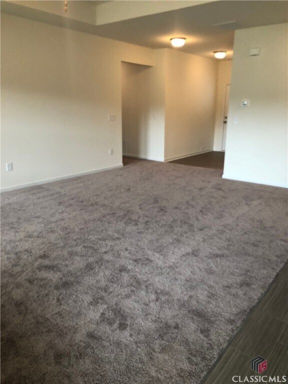 Building Photo - 1109 Day Dr