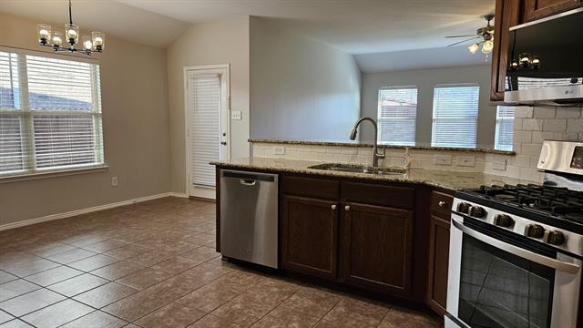 Building Photo - 9721 Zaharias Dr