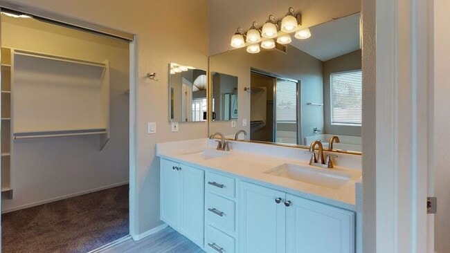 Building Photo - REMODELED single level home with 3 car gar...