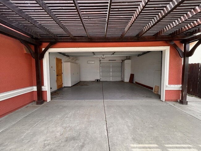 Building Photo - Nice house for rent in Farmersville