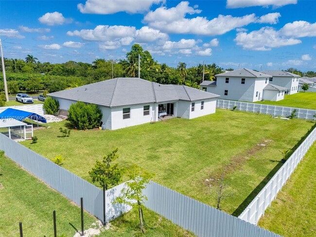 Building Photo - 19866 SW 320th St