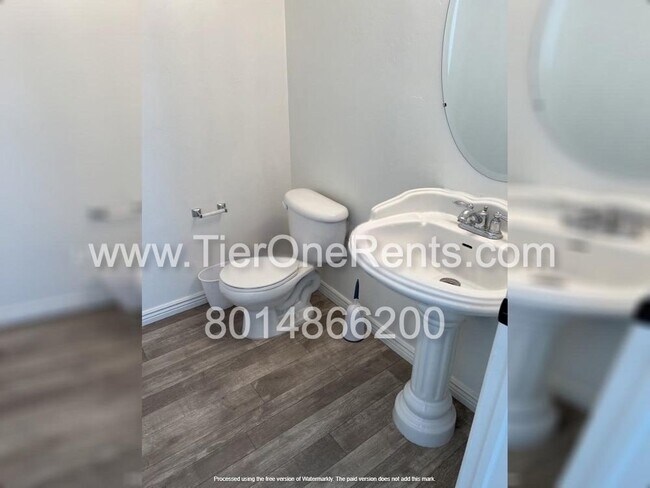 Building Photo - This property offers a NO DEPOSIT option a...