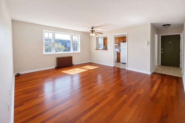 2-Bed/1-Bath (Unit 261-36) - FRIENDSHIP COURT