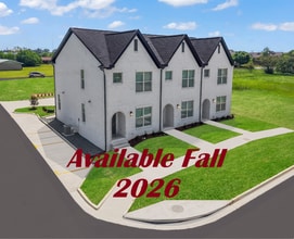 Building Photo - 901 27th St