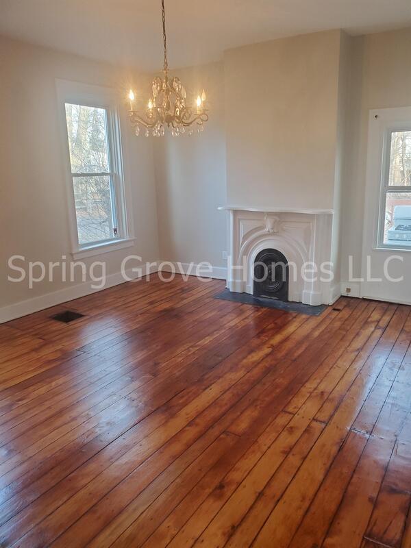 Building Photo - 710 Derby Ave