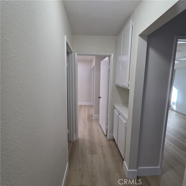 Building Photo - 24776 Glenwood Dr