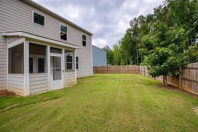 Building Photo - 101 White Cedar Dr