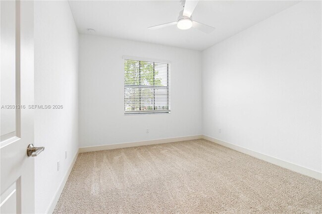 Building Photo - 7305 Ivory Spring