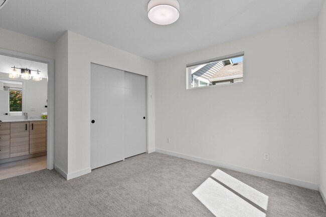 Building Photo - 8332 26th Ave NW