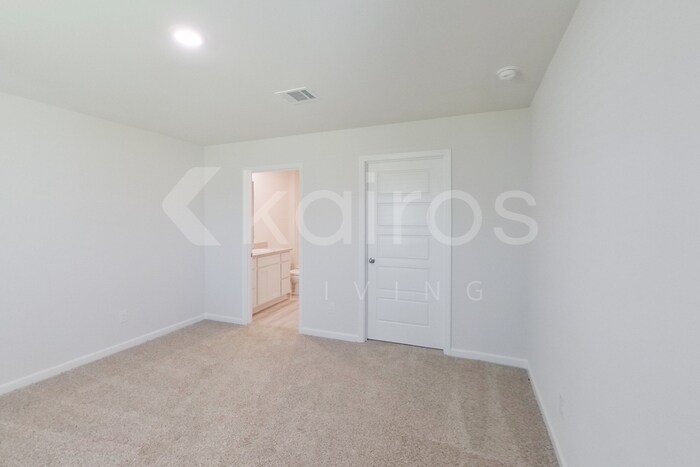Building Photo - 14238 Ruffian Ave