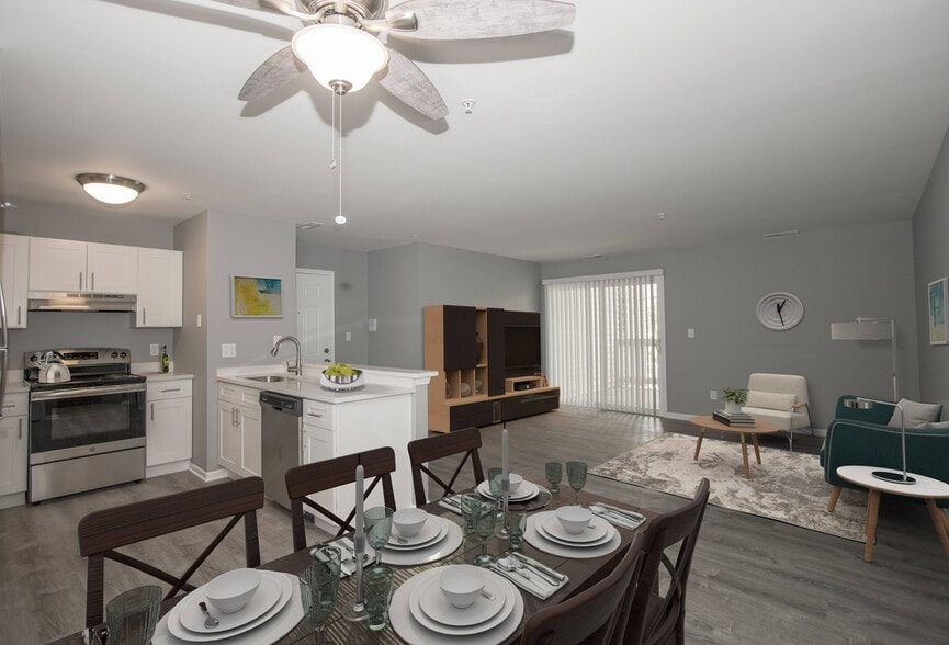 Evergreen Luxury Apartments 8201 Polo Club Dr Merrillville IN 46410