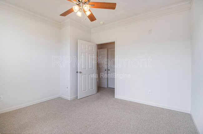 Building Photo - 401 16th St NW