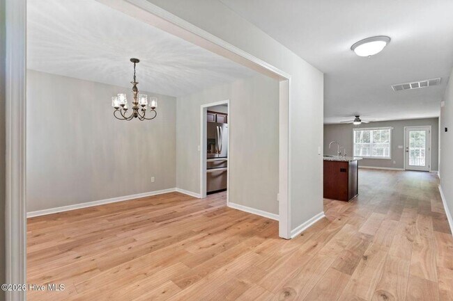 Building Photo - 3912 Willowick Park Dr