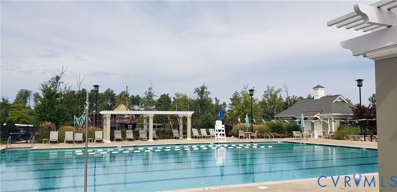 Building Photo - 17458 Memorial Tournament Dr