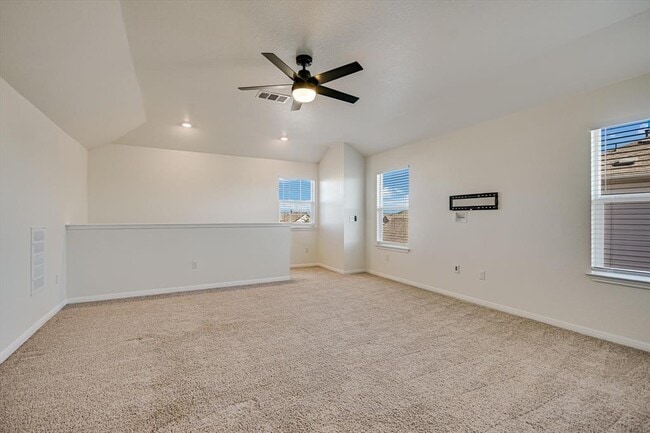 Building Photo - 507 Bluffview Dr.