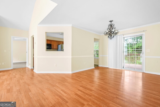 Building Photo - 2705 Waymar Dr SW