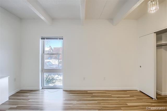 Building Photo - 551 N Pearl St